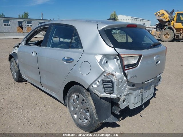 KIA RIO S 2022 3KPA25AD1NE483090 Image 3
