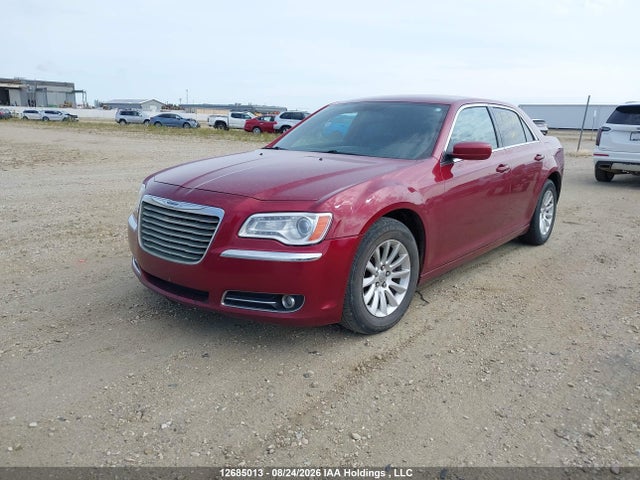 Chrysler 300 Touring 2014 2C3CCAAG1EH107135 Image 2