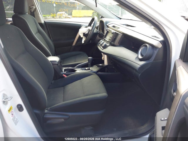 Toyota RAV4 LE 2015 2T3ZFREV3FW149988 Image 5
