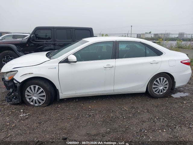 4T1BD1FK8GU200599 Toyota Camry Hybrid Le