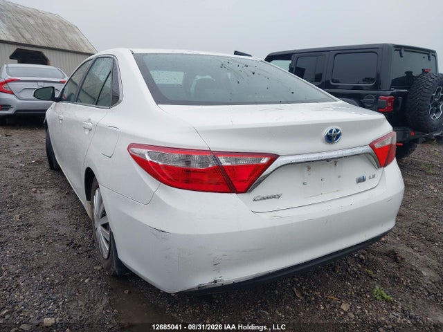4T1BD1FK8GU200599 Toyota Camry Hybrid Le