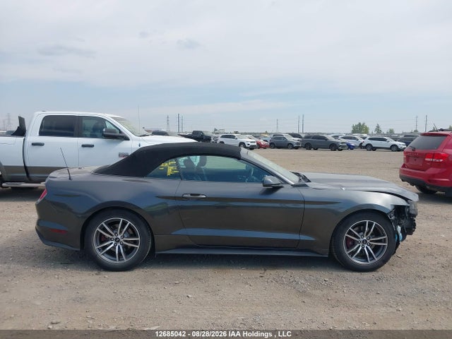 12685042 :رقم المزاد ، 1FATP8UHXF5393496 vin ، 2015 Ford Mustang مزاد بيع