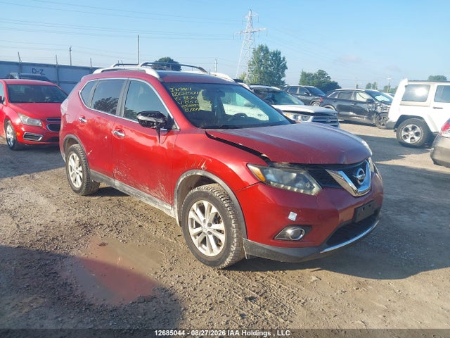 2015 Nissan Rogue მანქანა იყიდება აუქციონზე, vin: 5N1AT2MT2FC866300, აუქციონის ნომერი: 12685044