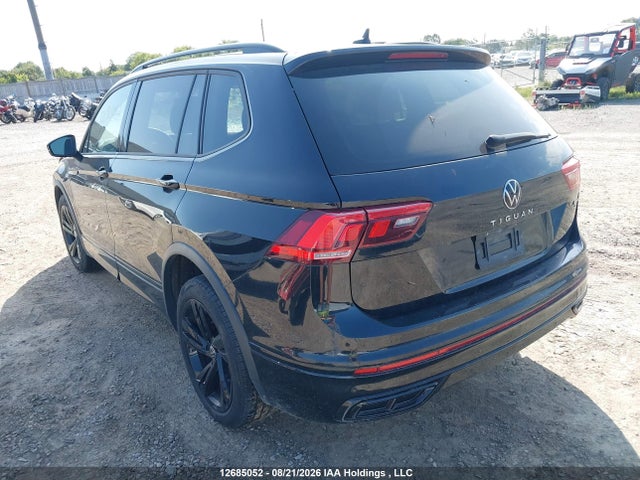 3VV8B7AXXPM079784 Volkswagen Tiguan Se R-line Black