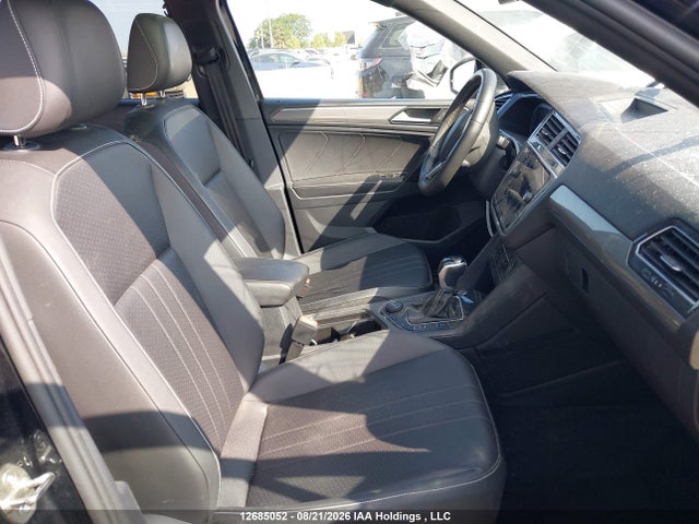 3VV8B7AXXPM079784 Volkswagen Tiguan Se R-line Black