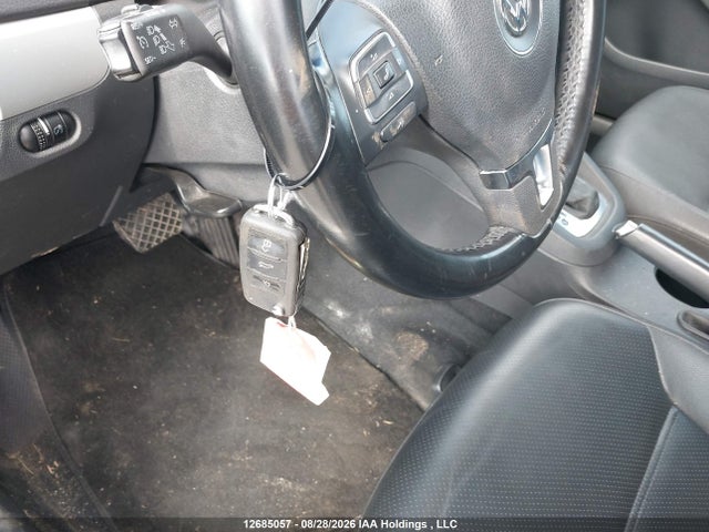 12685057 :رقم المزاد ، 3VWLX7AJ8BM345573 vin ، 2011 Volkswagen Jetta 2.5l Highline مزاد بيع