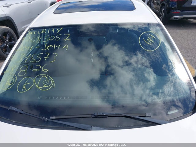 12685057 :رقم المزاد ، 3VWLX7AJ8BM345573 vin ، 2011 Volkswagen Jetta 2.5l Highline مزاد بيع