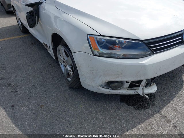 12685057 :رقم المزاد ، 3VWLX7AJ8BM345573 vin ، 2011 Volkswagen Jetta 2.5l Highline مزاد بيع