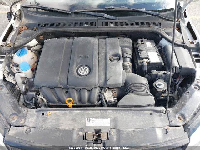 12685057 :رقم المزاد ، 3VWLX7AJ8BM345573 vin ، 2011 Volkswagen Jetta 2.5l Highline مزاد بيع