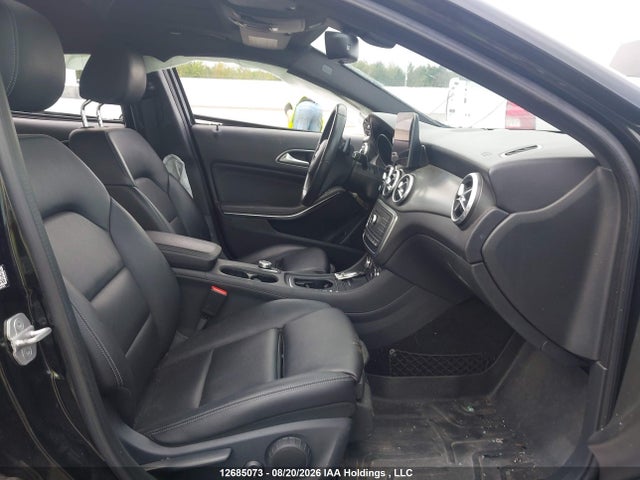 WDCTG4GB1HJ298212 Mercedes-Benz Gla 250 4matic