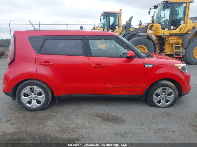 12685077 :رقم المزاد ، KNDJN2A24F7815822 vin ، 2015 Kia Soul Lx/lx+ مزاد بيع