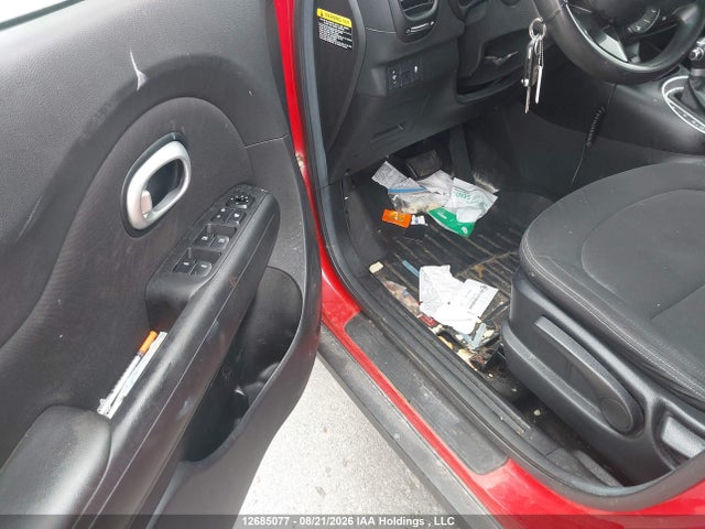 12685077 :رقم المزاد ، KNDJN2A24F7815822 vin ، 2015 Kia Soul Lx/lx+ مزاد بيع