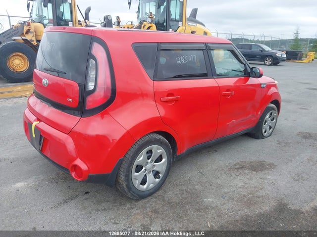 12685077 :رقم المزاد ، KNDJN2A24F7815822 vin ، 2015 Kia Soul Lx/lx+ مزاد بيع