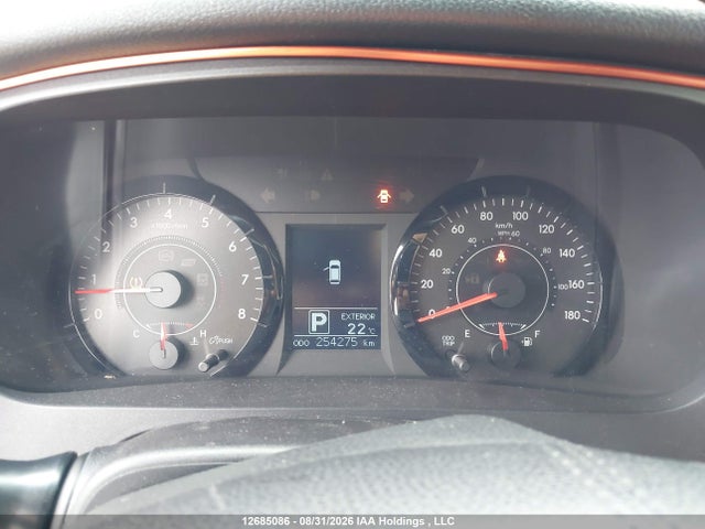 5TDKZ3DC4HS839369 Toyota Sienna Le V6