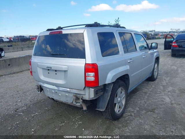 2010 Jeep Patriot Sport/north მანქანა იყიდება აუქციონზე, vin: 1J4NF2GB5AD525454, აუქციონის ნომერი: 12685096