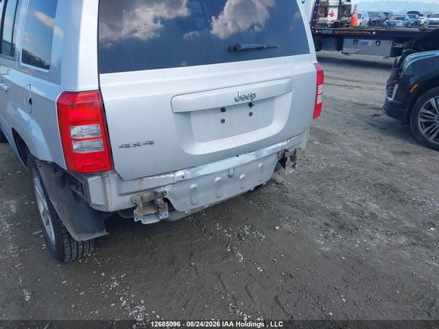 2010 Jeep Patriot Sport/north მანქანა იყიდება აუქციონზე, vin: 1J4NF2GB5AD525454, აუქციონის ნომერი: 12685096