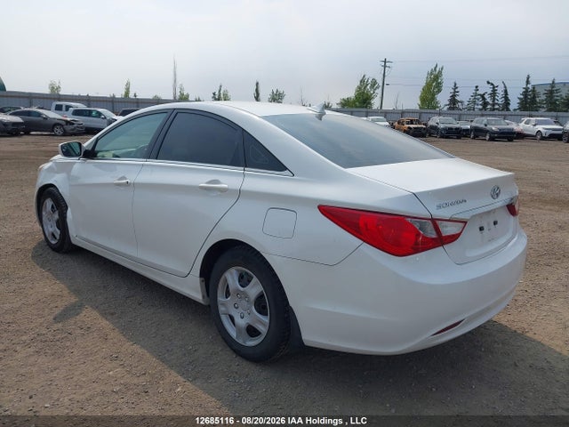 2011 Hyundai Sonata Gls მანქანა იყიდება აუქციონზე, vin: 5NPEB4AC1BH266939, აუქციონის ნომერი: 12685116