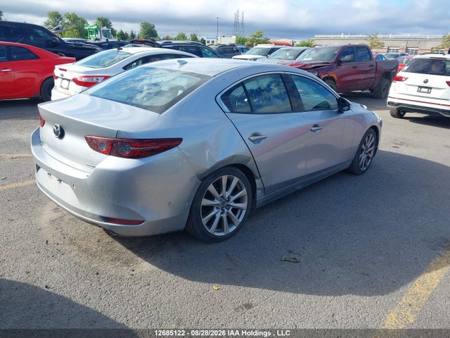 Продажа на аукционе авто 2020 Mazda 3 Preferred, vin: 3MZBPBDM7LM134788, номер лота: 12685122