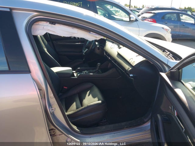 Продажа на аукционе авто 2020 Mazda 3 Preferred, vin: 3MZBPBDM7LM134788, номер лота: 12685122