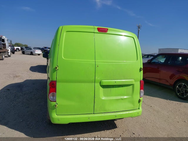 3N6CM0KN0HK718577 Nissan Nv200 2.5s/2.5sv