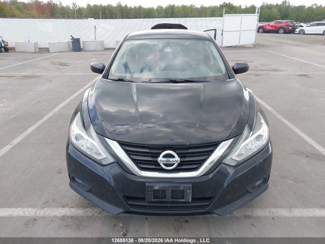 Nissan Altima 2018 1N4AL3AP1JC239586 Image 13