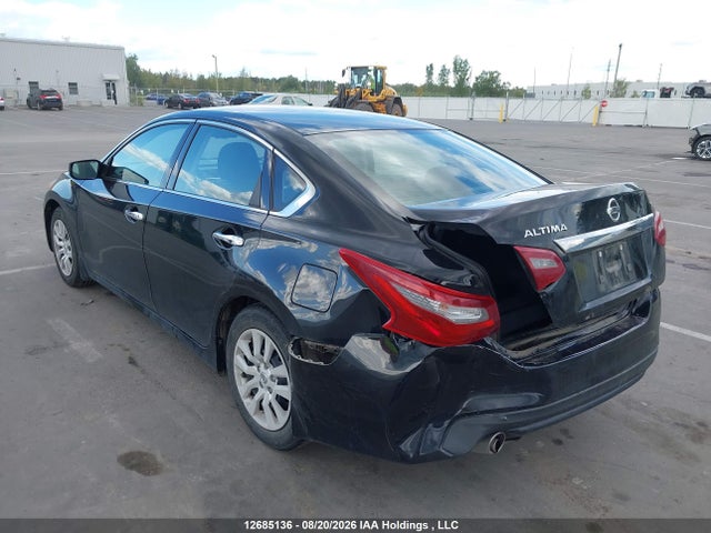 Nissan Altima 2018 1N4AL3AP1JC239586 Image 3