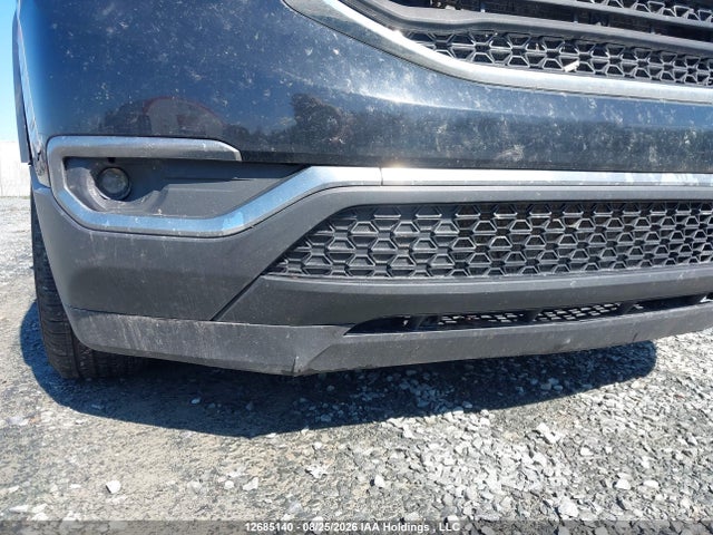 1GKKNTLS3KZ237366 GMC Acadia Sle-2
