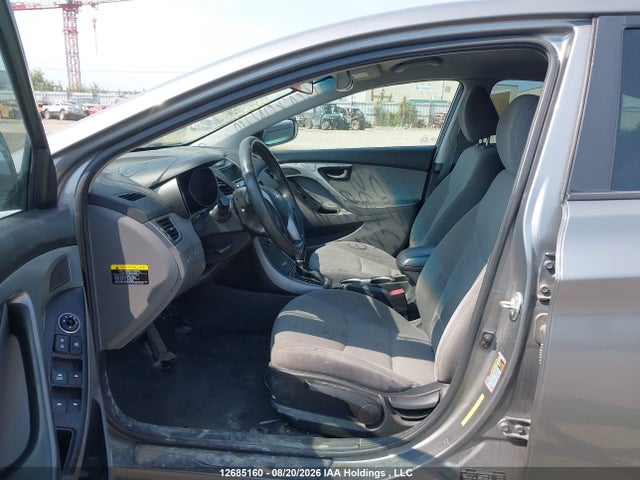 5NPDH4AE1EH475209 Hyundai ELANTRA SE