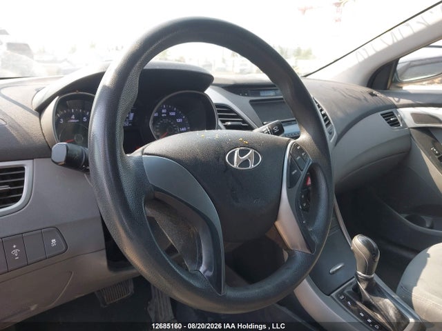 5NPDH4AE1EH475209 Hyundai ELANTRA SE