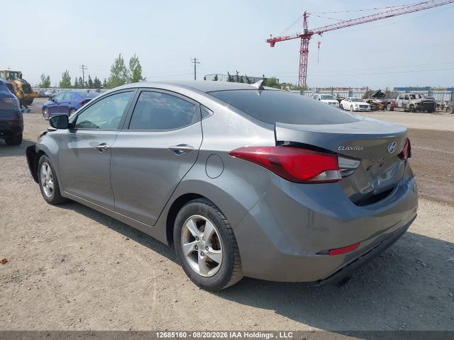 5NPDH4AE1EH475209 Hyundai ELANTRA SE