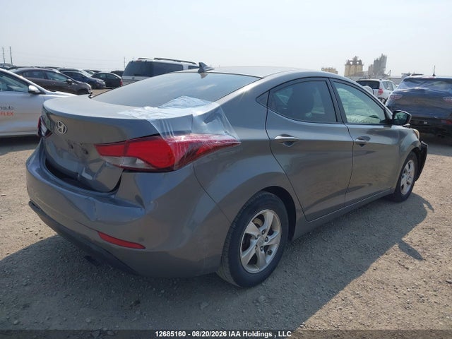 5NPDH4AE1EH475209 Hyundai ELANTRA SE