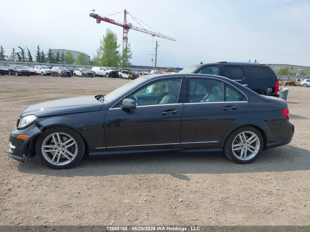 Aukcja sprzedaży 2013 Mercedes-benz C 300 4matic, vin: WDDGF8AB8DA808033, numer aukcji: 12685165