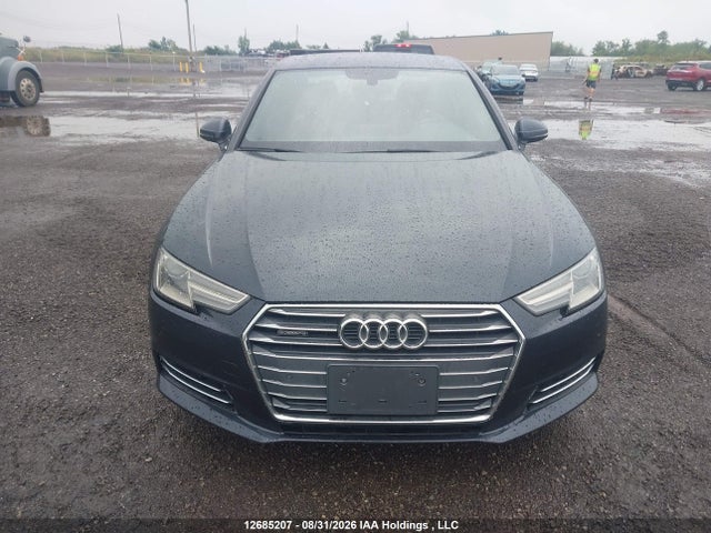 12685207 :رقم المزاد ، WAUBNAF40HN028581 vin ، 2017 Audi A4 2.0t Progressiv مزاد بيع
