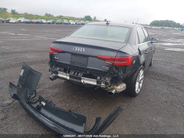 12685207 :رقم المزاد ، WAUBNAF40HN028581 vin ، 2017 Audi A4 2.0t Progressiv مزاد بيع