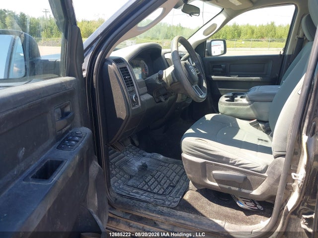 12685222 :رقم المزاد ، 3C6RR7KT2HG774309 vin ، 2017 Ram 1500 St مزاد بيع