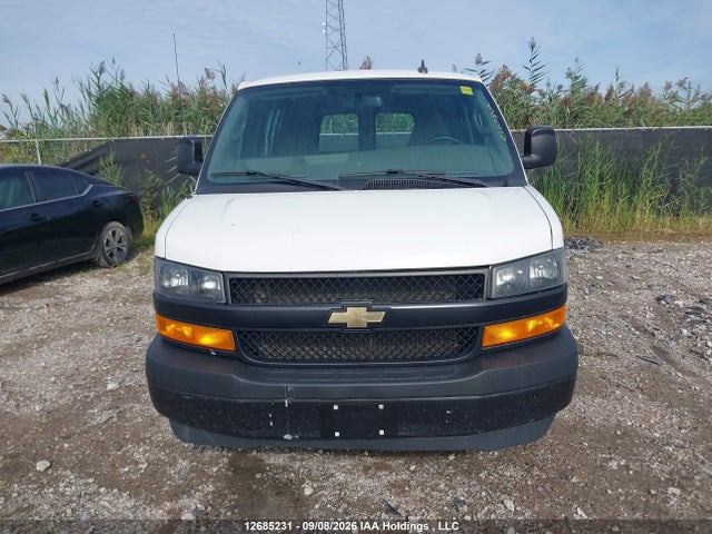 Chevrolet Express G2500 2020 1GCWGAFP3L1245471 Image 12