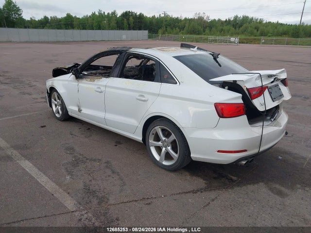 Продаж на аукціоні авто 2015 Audi A3 Premium, vin: WAUAJRFFXF1097323, номер лоту: 12685253