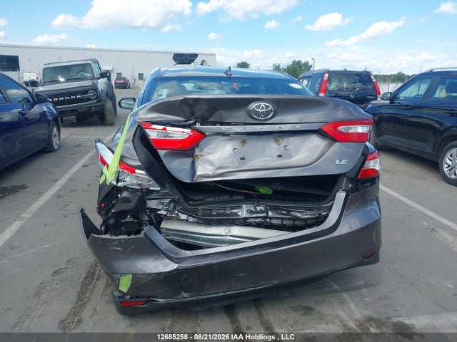 4T1B11HK4JU019514 Toyota CAMRY LE