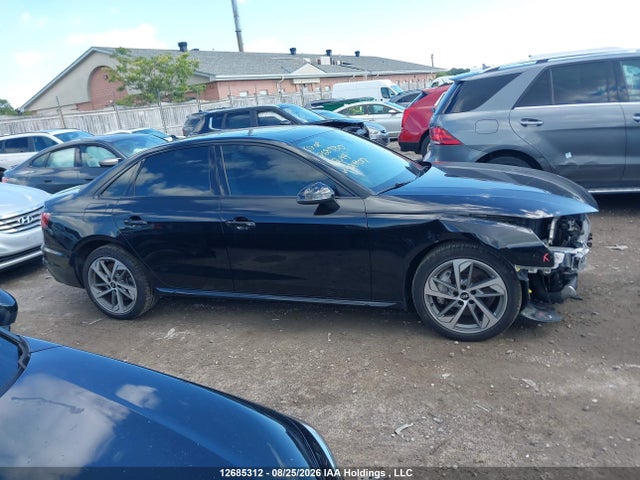 WAUAAAF44NN009017 Audi A4 Komfort 45