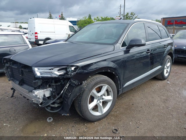 Audi Q7 55 Komfort 2019 WA1AAAF76KD047213 Image 2