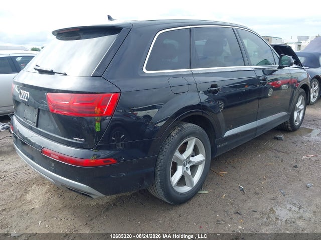 Audi Q7 55 Komfort 2019 WA1AAAF76KD047213 Image 4
