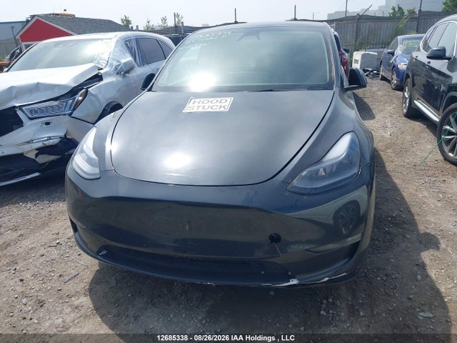 12685338 :رقم المزاد ، 7SAYGDED0RF015021 vin ، 2024 Tesla Model Y مزاد بيع