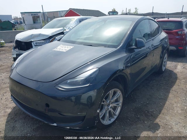 12685338 :رقم المزاد ، 7SAYGDED0RF015021 vin ، 2024 Tesla Model Y مزاد بيع