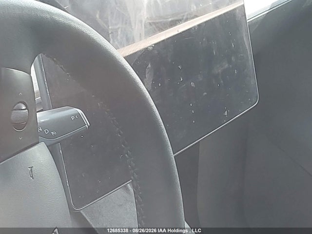 12685338 :رقم المزاد ، 7SAYGDED0RF015021 vin ، 2024 Tesla Model Y مزاد بيع