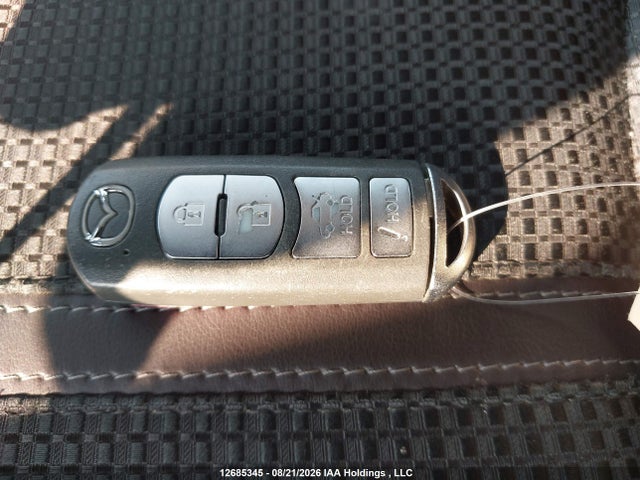 12685345 :رقم المزاد ، 3MZBN1V79JM232405 vin ، 2018 Mazda Mazda3 50th Anniversary Edition/gs/se مزاد بيع