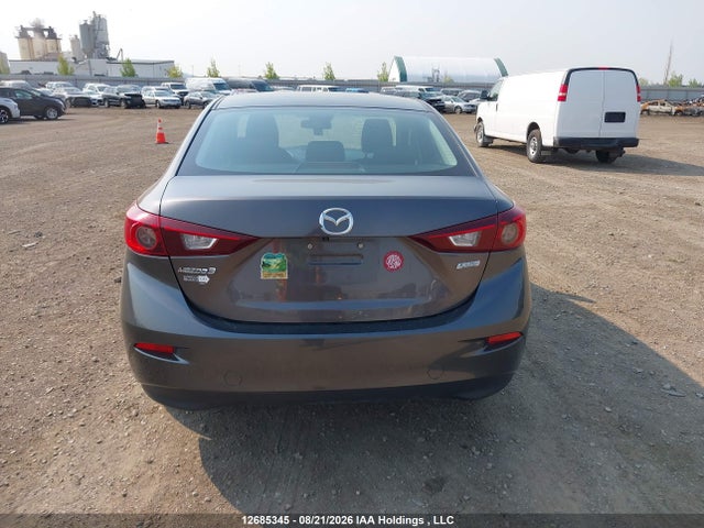 12685345 :رقم المزاد ، 3MZBN1V79JM232405 vin ، 2018 Mazda Mazda3 50th Anniversary Edition/gs/se مزاد بيع