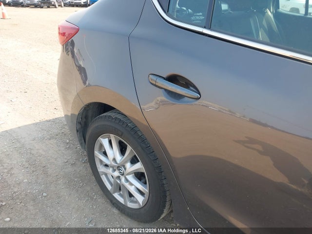 12685345 :رقم المزاد ، 3MZBN1V79JM232405 vin ، 2018 Mazda Mazda3 50th Anniversary Edition/gs/se مزاد بيع