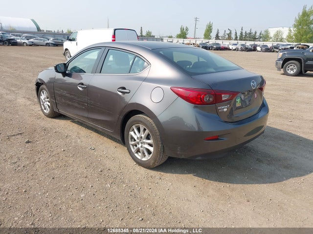 12685345 :رقم المزاد ، 3MZBN1V79JM232405 vin ، 2018 Mazda Mazda3 50th Anniversary Edition/gs/se مزاد بيع