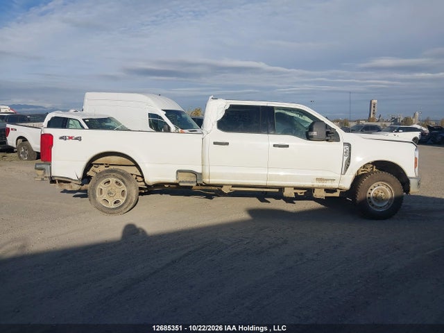 Ford F350 Super Duty 2025 1FT8W3BT6SEC40363 Image 14