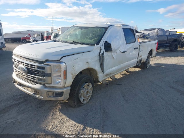 Ford F350 Super Duty 2025 1FT8W3BT6SEC40363 Image 2